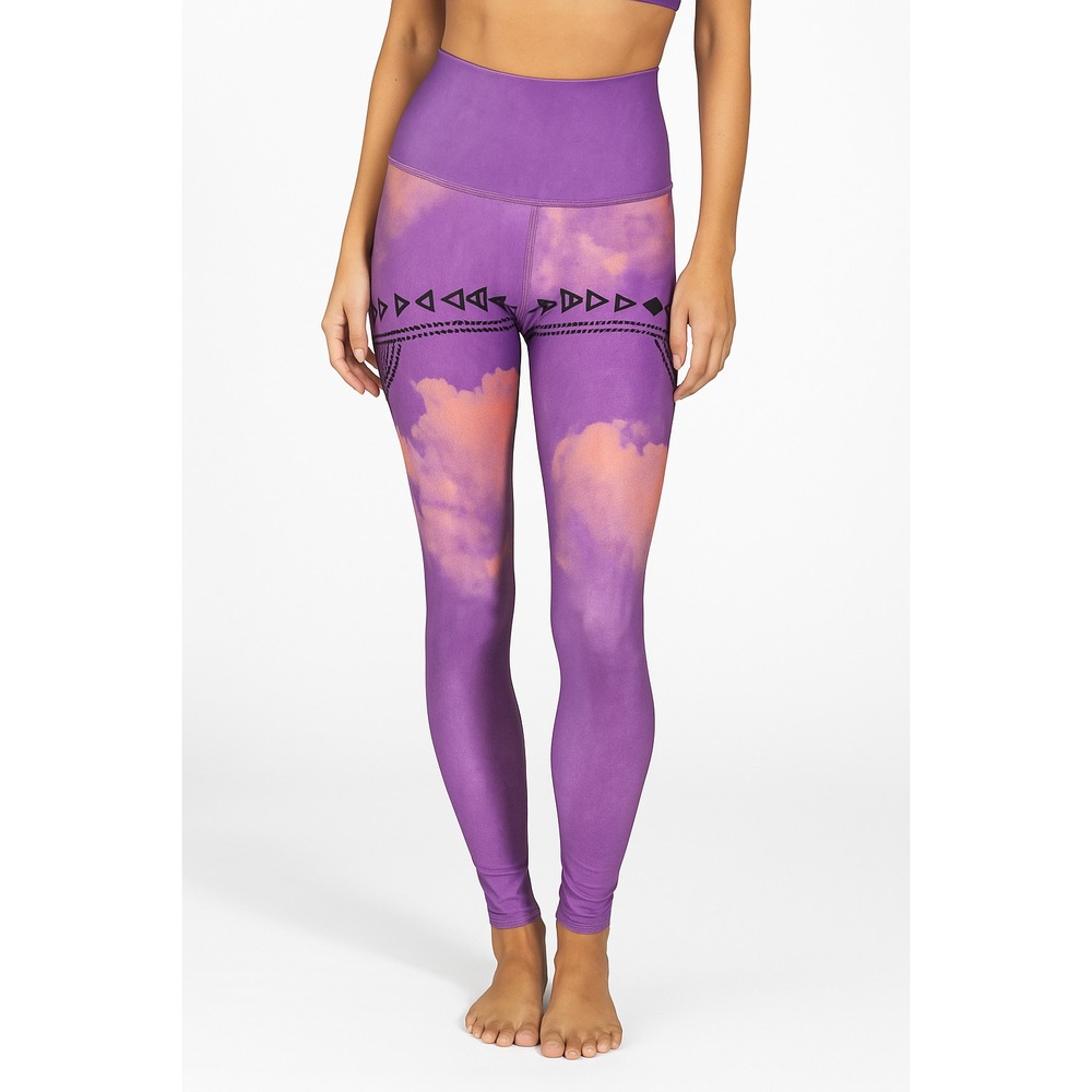 Teeki Purple Haze Hot Pants‎ XS NWT Yoga Leggings Eco-Friendly Boho